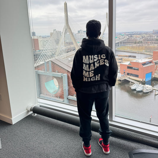 MUSIC MAKES ME HIGH *WAVY HOODIE* BLACK