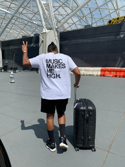 MUSIC MAKES ME HIGH *SIGNATURE T-SHIRT* WHITE/BLACK