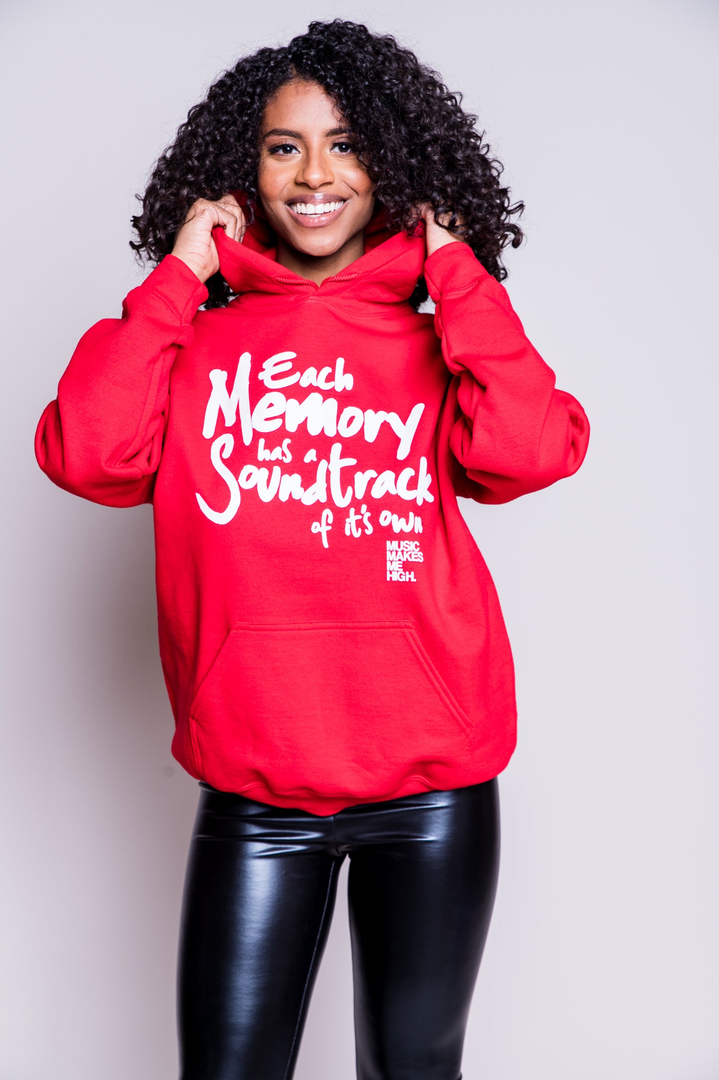 MUSIC MAKES ME HIGH *SOUNDTRACK HOODIE* RED
